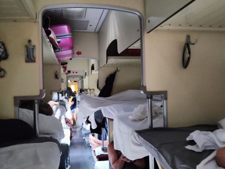 Названо число поездов, которые задерживаются из-за атаки БПЛА на Воронежскую область