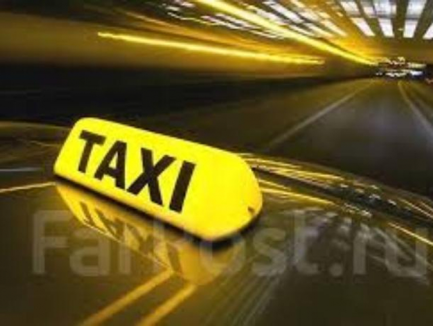 Упрямый воронежский таксист отказался выполнять 9-километровый заказ
