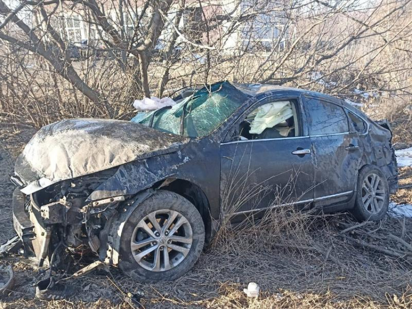 Воронежский автомобилист погиб 8 Марта из-за ДТП с нежилым строением