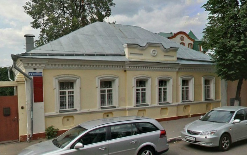 Воронежские писатели просят оставить им Дом литератора на Никитинской