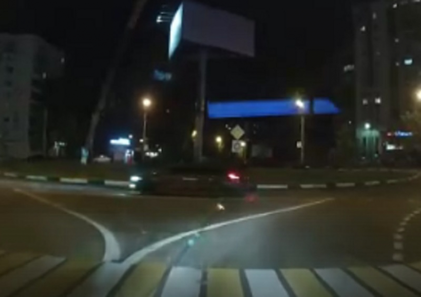 Водителя с хроническим BMW головного мозга сняли на видео в Воронеже