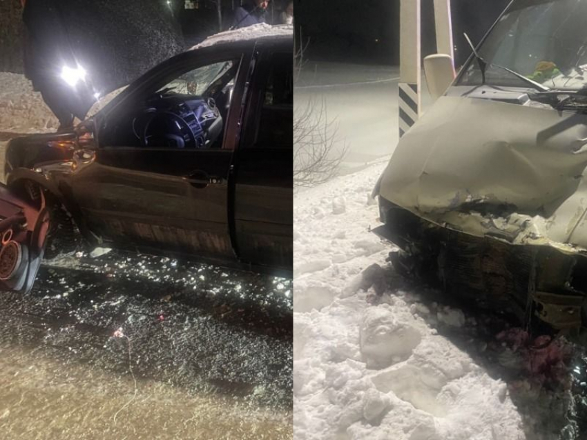 Три человека пострадали в столкновении легковушки с «Газелью» под Воронежем