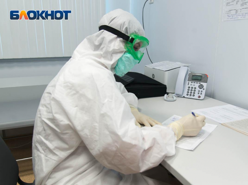 Медика будут судить за продажу фиктивной прививки от коронавируса в Воронежской области