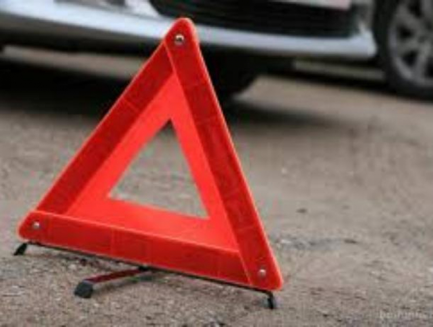 В аварии с двумя погибшими на воронежской трассе пострадал ребенок