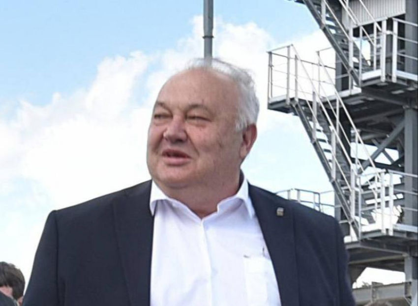 Губернатор поздравил с юбилеем воронежского депутата-дорожника Ярошева