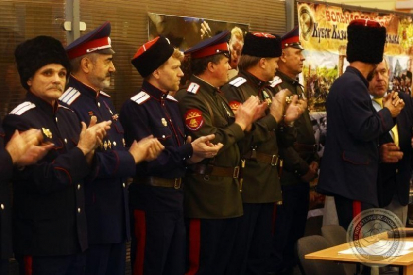В Воронеже прошел турнир по вольной борьбе на кубок Ермака