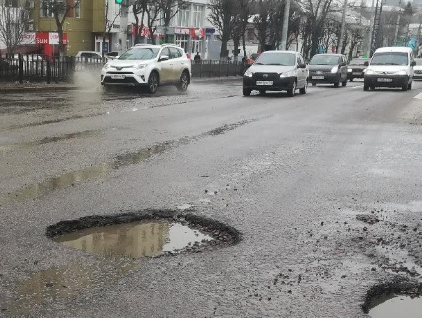 Воронежцы раскрыли причину пробки на Московском проспекте