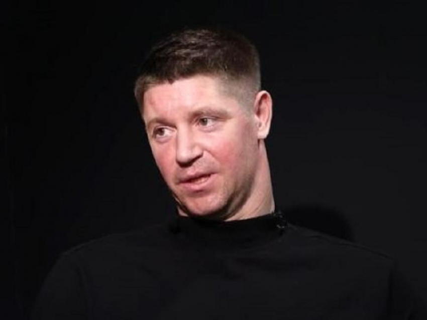 Стало известно, из-за чего вратарь Беленов сильно разозлил тренера воронежского «Факела» Ташуева