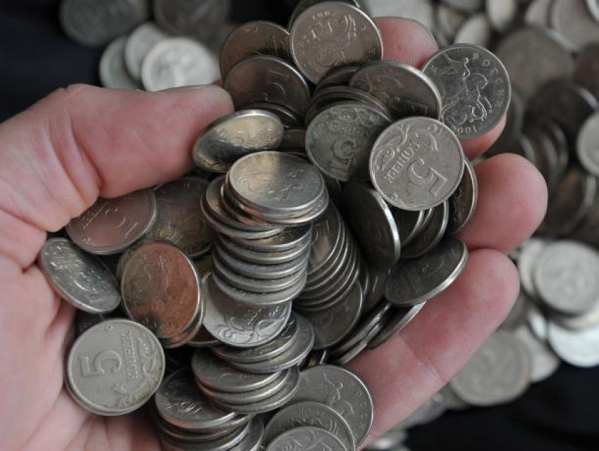Воронежцам подарят юбилейные монеты взамен мелочи 