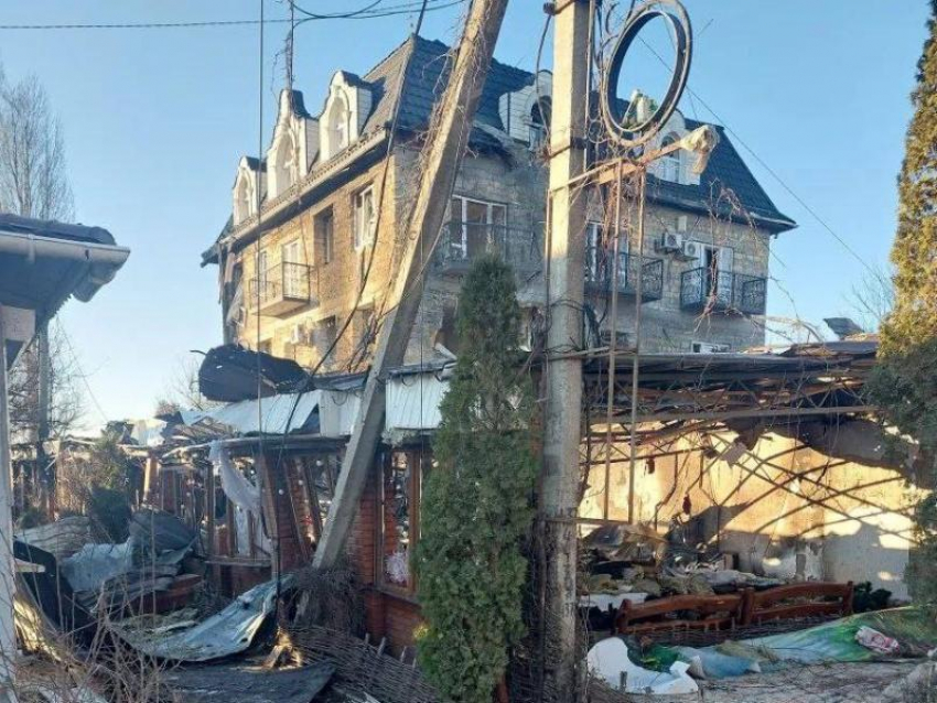 «Целенаправленно сожгли людей»: воронежский губернатор выразил соболезнования после трагедии в херсонском кафе  