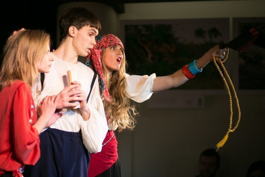 Театр «Синяя лошадь» приглашает воронежцев обучиться актерскому мастерству