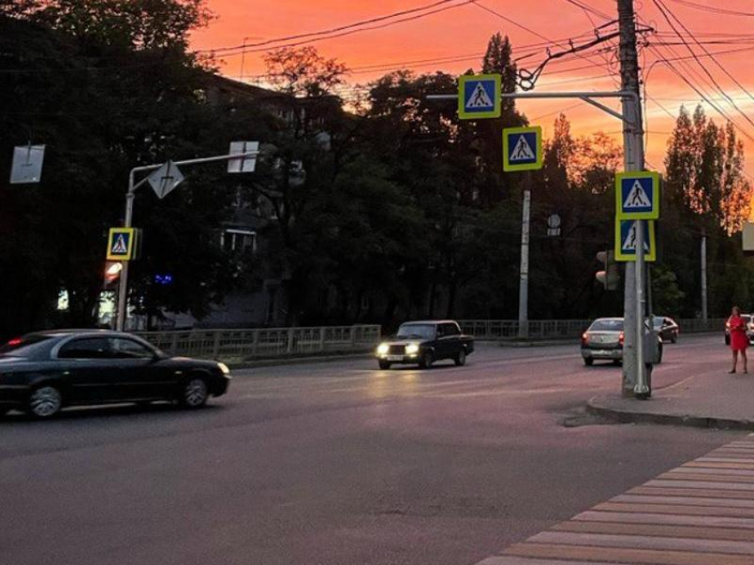 Лихача, снесшего двух детей на переходе, поймали в Воронеже 