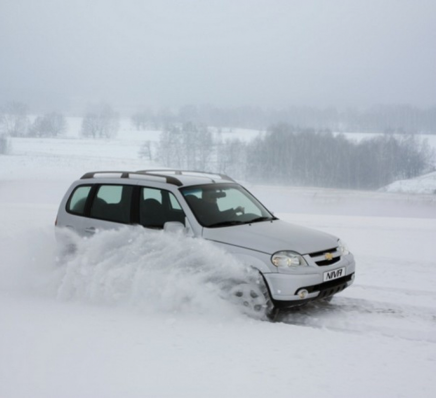В Воронеже на Междуреченской угнали Ниву Шевроле с чеченскими номерами
