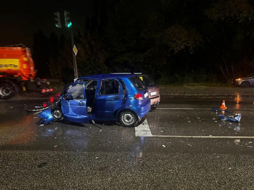 Смертельное ДТП с четырьмя авто произошло на Левом берегу Воронежа 