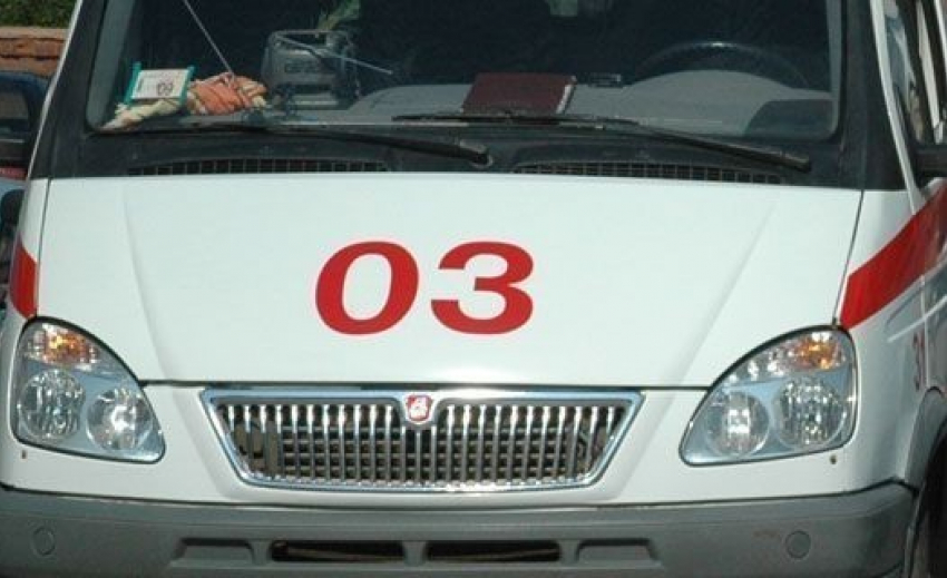 В Боброве легковушка опрокинулась в кювет: погибли трое