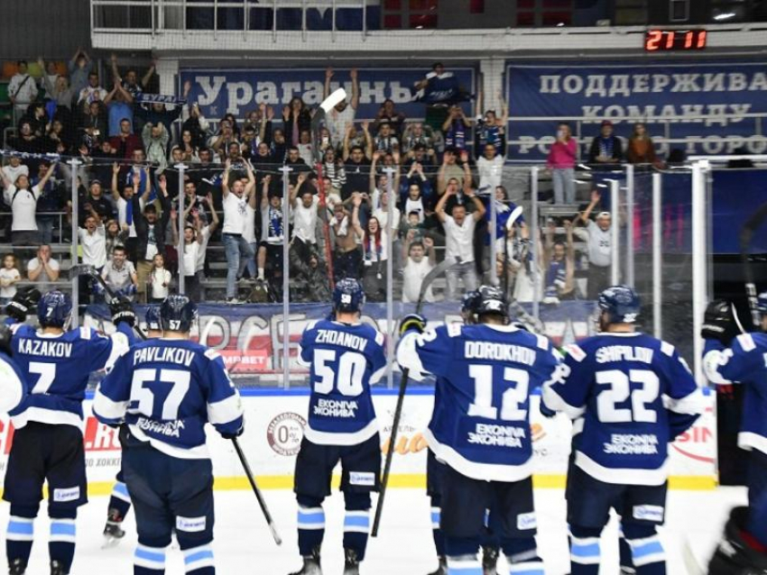 Воронежский «Буран» обыграл «Торос» в Нефтекамске со счётом 3:4