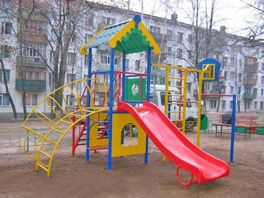 В Воронеже установят новые детские игровые площадки до 1 сентября