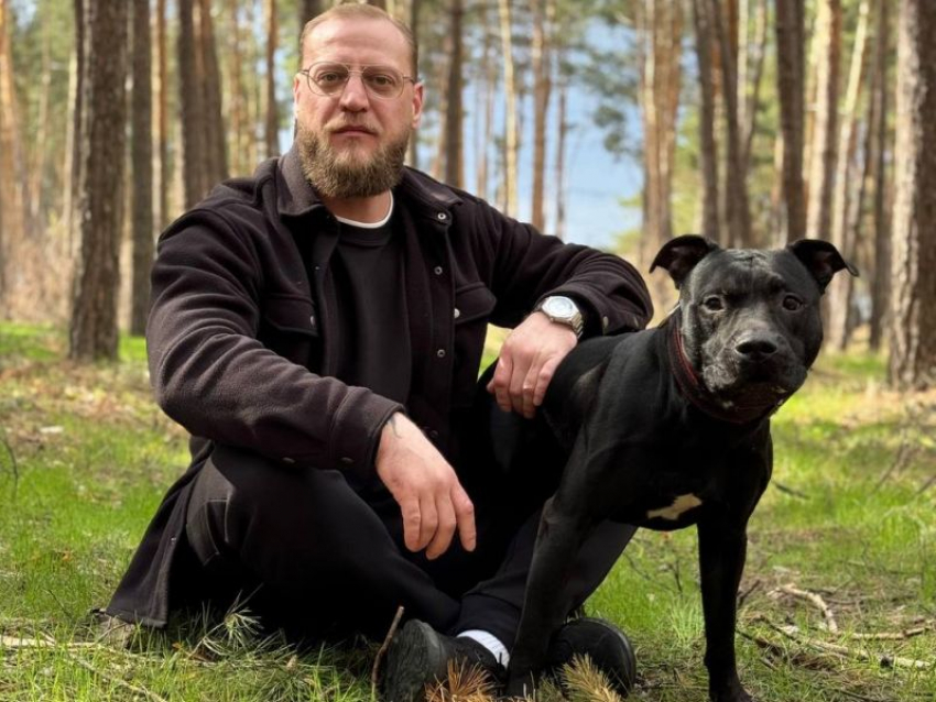 Украина заочно приговорила воронежского рэпера Мишу Маваши к 8 годам тюрьмы