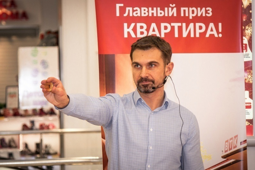 Интрига года: воронежец, выигравший в акции ВТК квартиру, не может найти счастливый купон