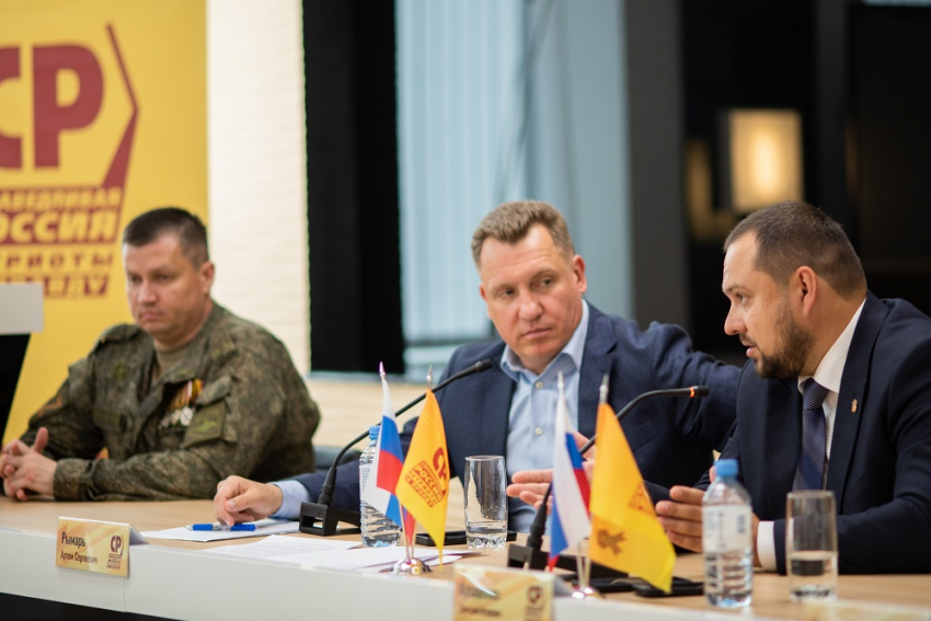 Стадион за 40 млрд или безопасность: в Воронеже предложили решение «полицейской проблемы»