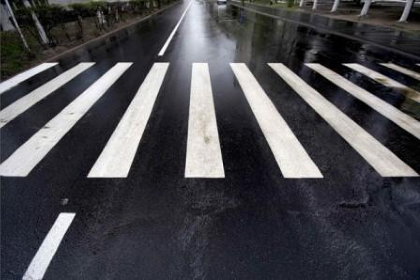 В Воронеже внедорожник сбил 11-летнего мальчика и его отца 