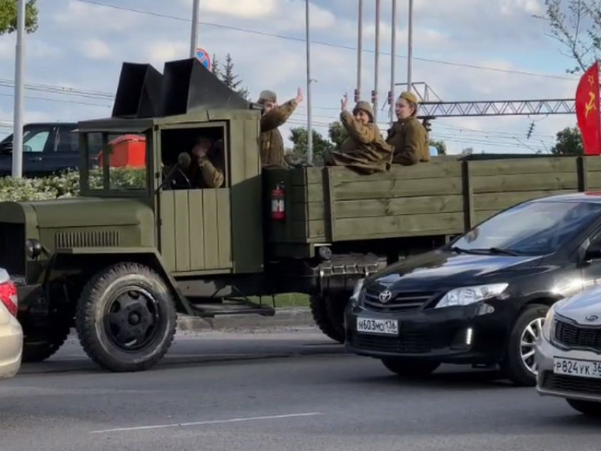 Легендарную фронтовую «полуторку» заметили накануне Дня Победы в Воронеже