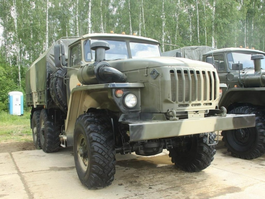 Водитель грузовика, задавивший солдат в Воронежской области, получил условный срок 