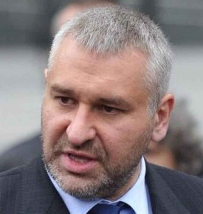 Адвокат украинской летчицы Марк Фейгин ведет твиттер-трансляцию из здания областного суда