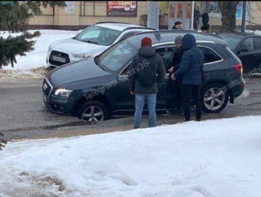 Почему асфальт на Циолковского провалился дважды за сутки рассказали в «РВК-Воронеж»