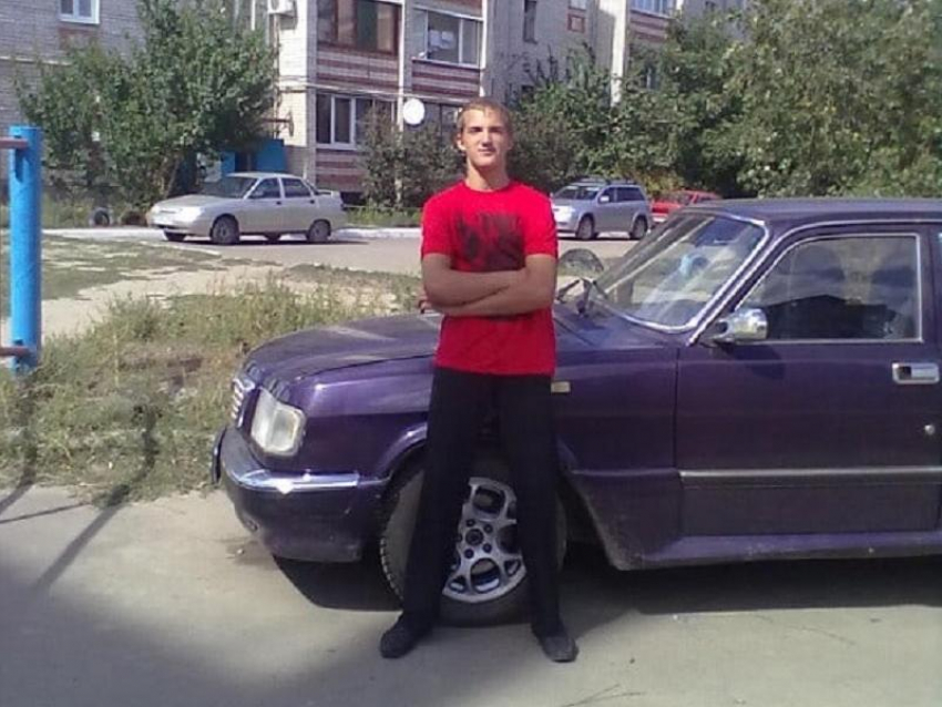 Разговаривающий сам с собой 26-летний парень внезапно пропал в Воронеже