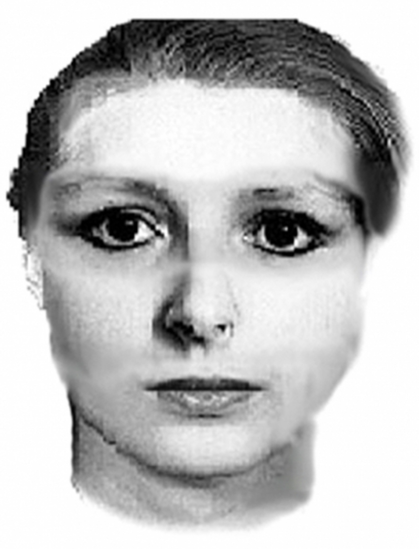 Воронежская полиция ищет беременную цыганку, которая украла 16 мобильных телефонов 