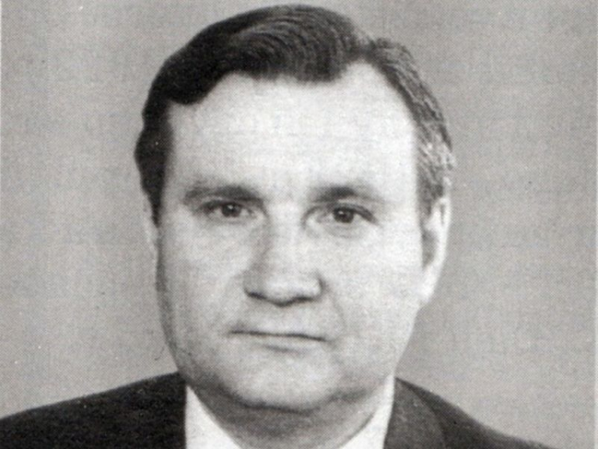 Первый губернатор Воронежской области Виктор Калашников скончался в Москве