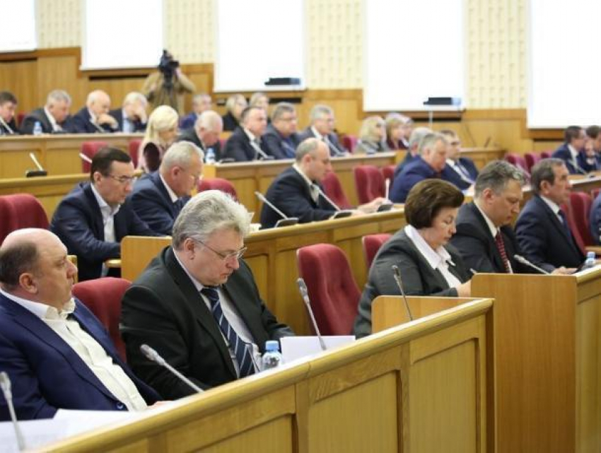 Скорректированный бюджет Воронежской области превратился в дефицитный