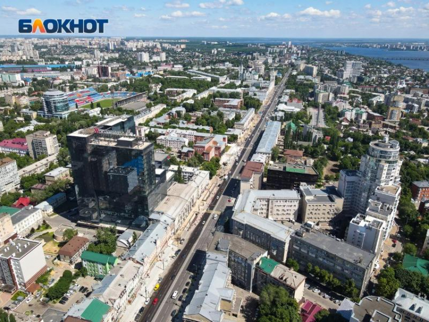 Воронежские автобусы массово изменят маршруты из-за пешеходного проспекта Революции 