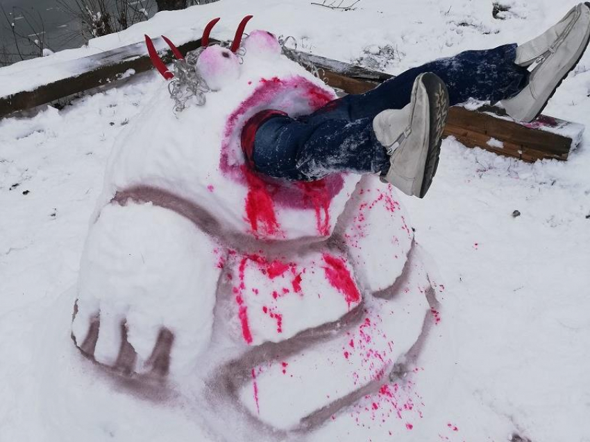 Злобного снеговика-людоеда сделали в Воронеже 