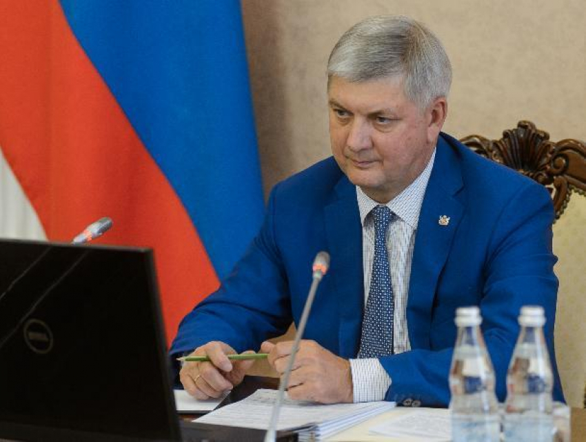 Александр Гусев стал губернатором с равнодушным Воронежем