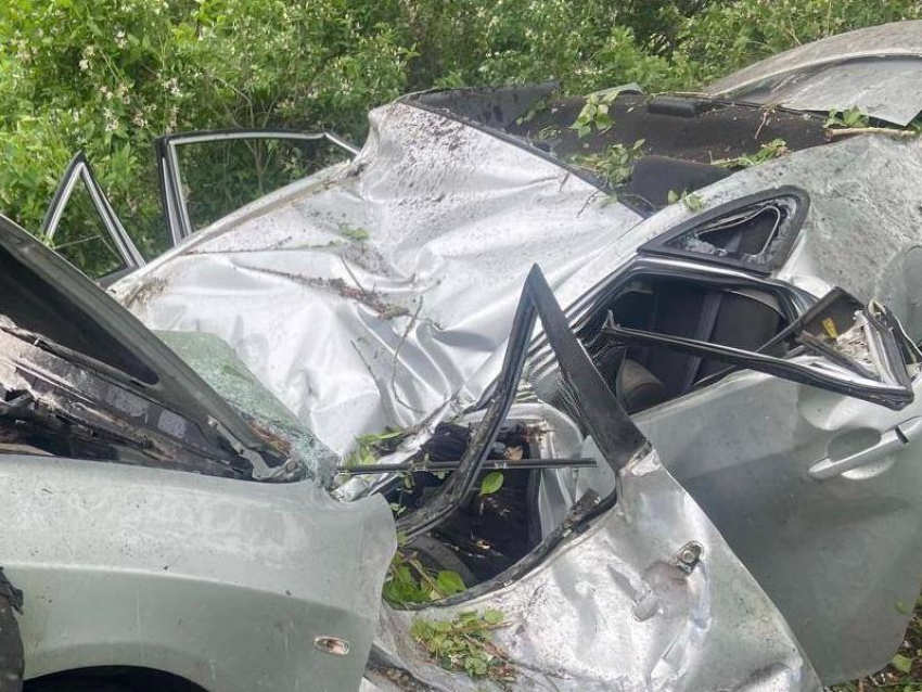 От машины остался кусок железа: смертельное ДТП произошло на воронежской дороге