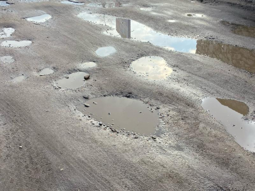 Рекордную сумму выделят на ремонт сельских дорог в Воронежской области