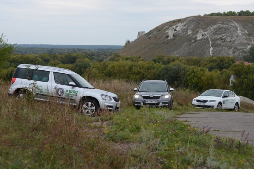 «1000 километров Истории», или по дорогам Воронежской области на автомобилях с чешским характером