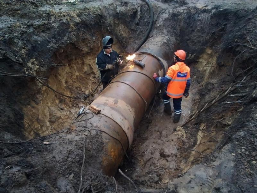 В Воронеже устранили аварию, оставившую без воды 22 дома