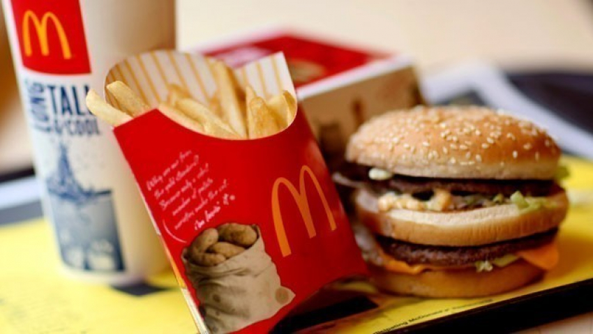 В Воронеже Роспотребнадзор начал проверку двух ресторанов McDonald`s