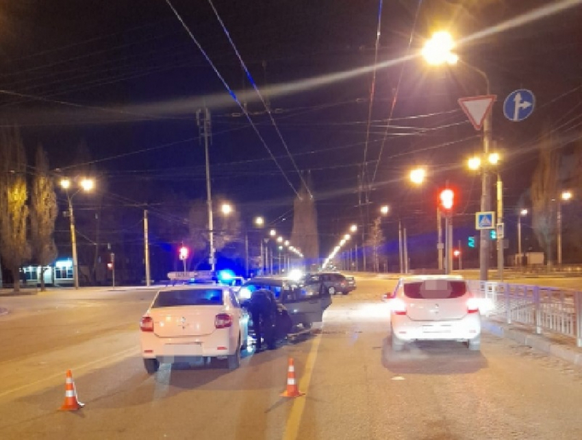 Опубликовано видео массового ДТП с погибшим в Воронеже