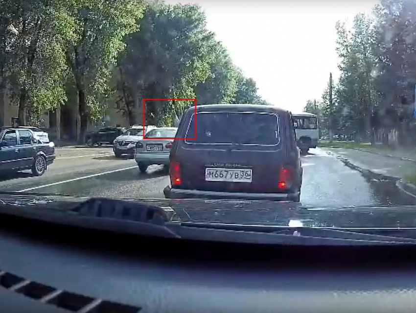 Жёсткий наезд на пешехода в Воронеже попал на видео
