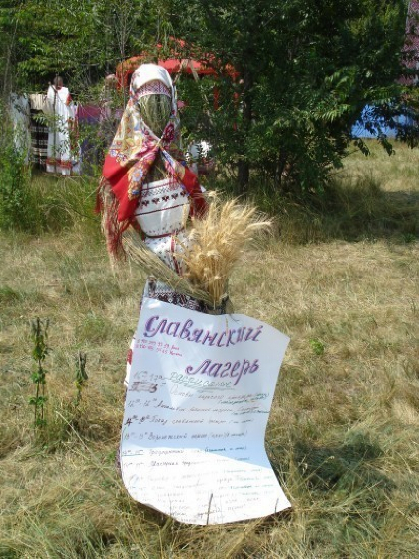 Под Воронежем народные мастера и музыканты съехались на Этноград