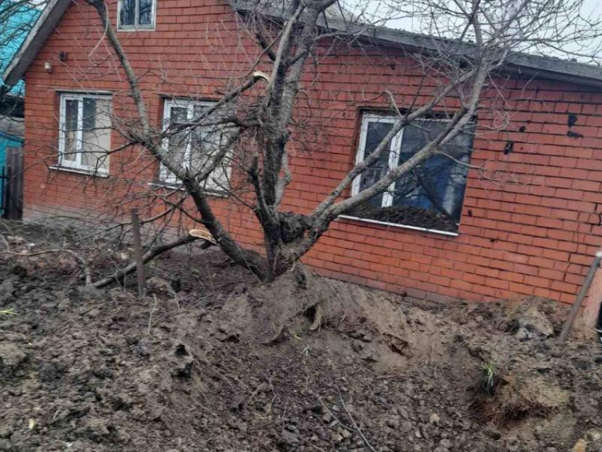 Персонал предприятия эвакуировали из-за обстрела в Белгородской области