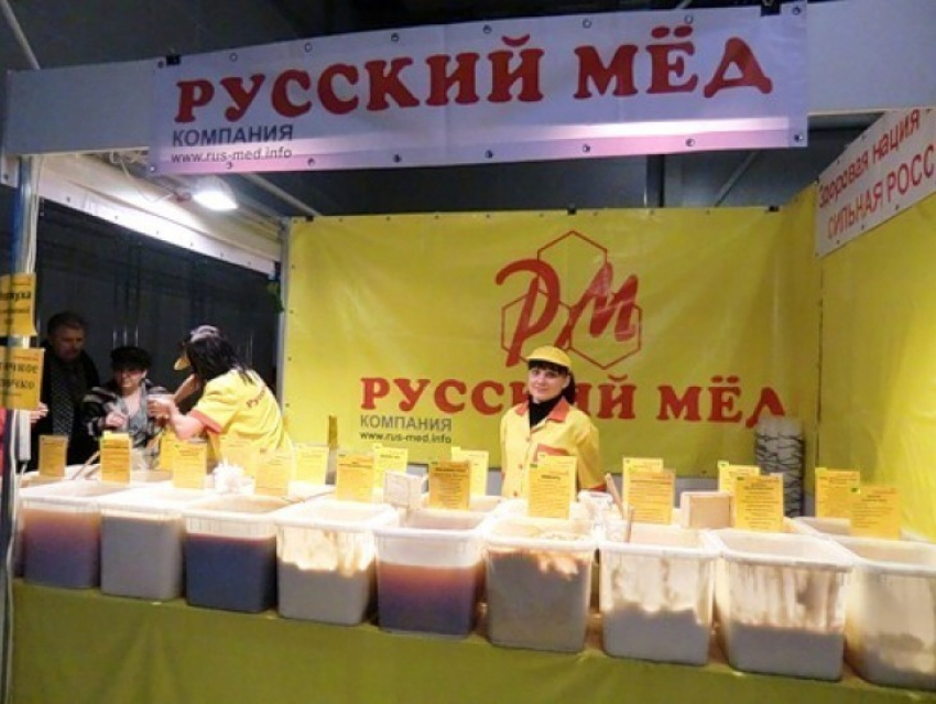 Один из крупнейших производителей меда в Воронежской области поставляет на рынок суррогат