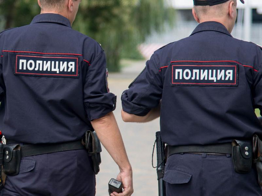 Труп воронежца нашли на остановке 