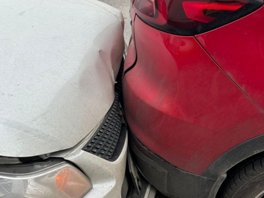 Стали известны подробности массовой аварии на виадуке в Воронеже