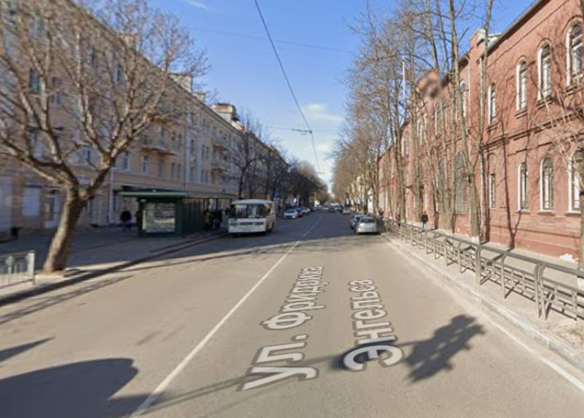 Власти временно закрыли участок улицы Фридриха Энгельса в центре Воронежа