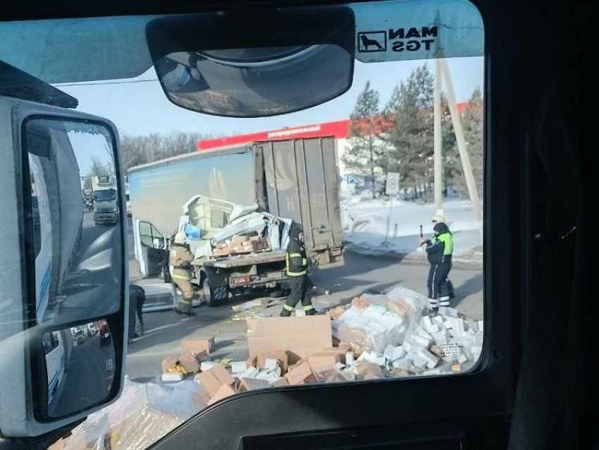 Опубликованы кадры с места ужасной аварии возле воронежского аэропорта